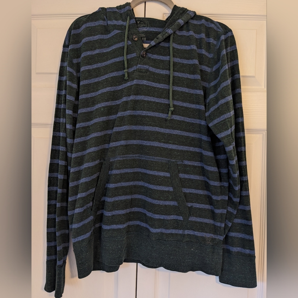 AE hoodie shirt